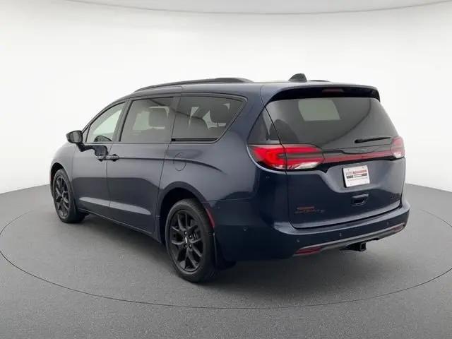 2023 Chrysler Pacifica Limited AWD