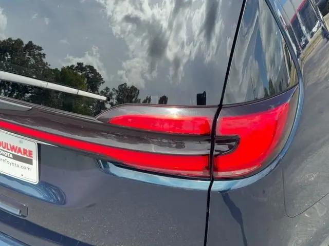 2023 Chrysler Pacifica Limited AWD