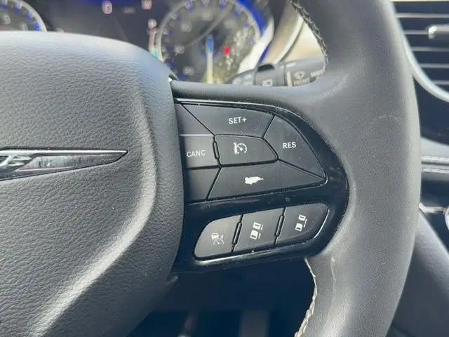 2023 Chrysler Pacifica Limited AWD