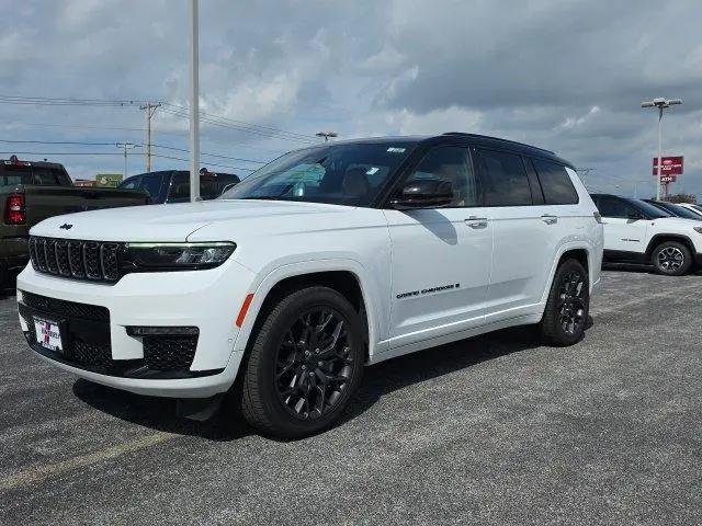 2025 Jeep Grand Cherokee L Summit Reserve 4x4 for sale in Davenport, IA