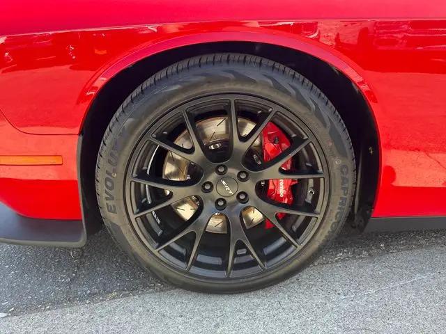 2016 Dodge Challenger SRT Hellcat