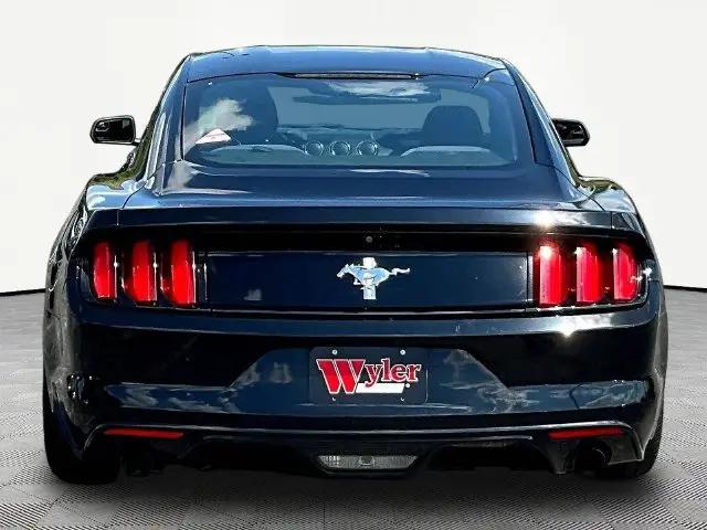 2016 Ford Mustang V6