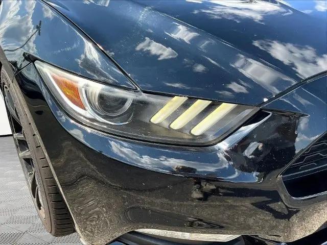 2016 Ford Mustang V6