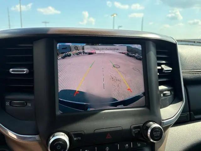 2022 Ram 1500 Laramie Crew Cab 4x4 57 Box