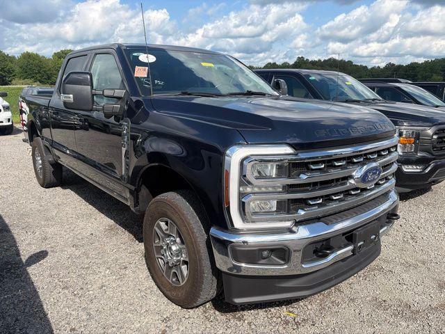 2024 Ford F-250 LARIAT for sale in Grove City, PA