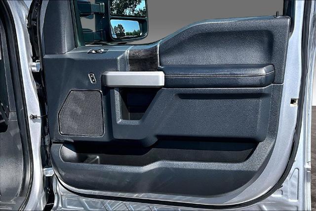2022 Ford F-350 LARIAT