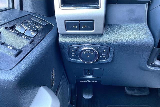 2022 Ford F-350 LARIAT
