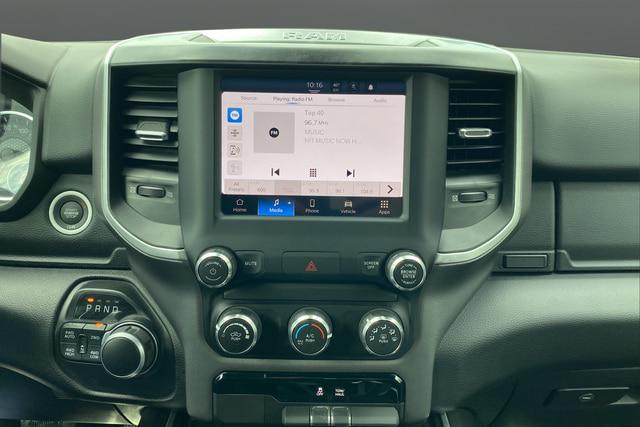 2022 Ram 1500 Big Horn Crew Cab 4x4 57 Box