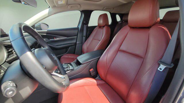 2025 Mazda CX-30 2.5 S Carbon Edition