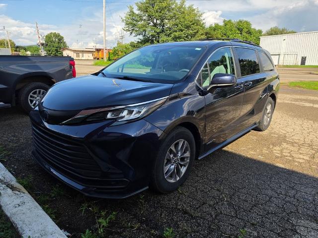 2021 Toyota Sienna for sale near Chillicothe, OH