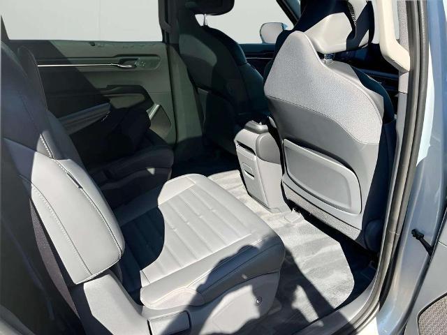 2024 Kia EV9 Land