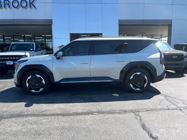 2024 Kia EV9 Land