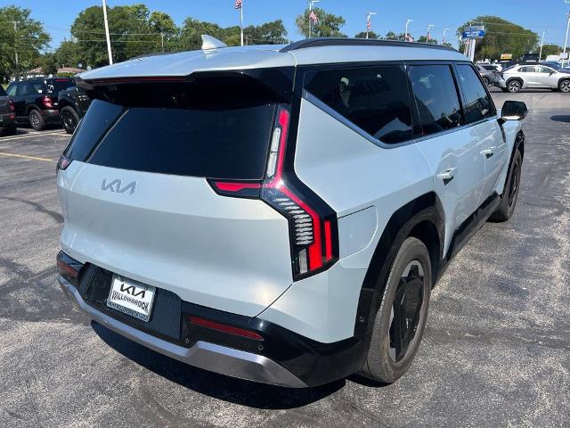 2024 Kia EV9 Land