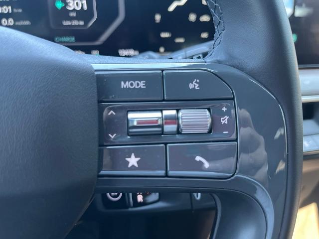 2024 Kia EV9 Land