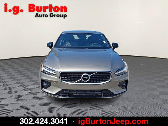 2019 Volvo S60 T6 R-Design 2019 Volvo S60 T6 R-Design