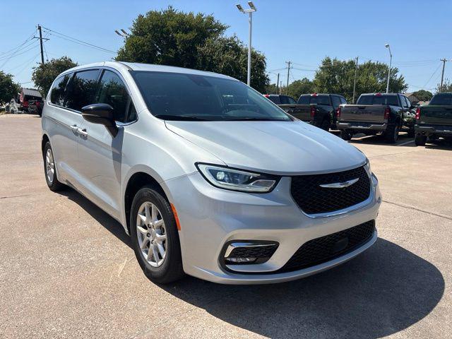 2024 Chrysler Pacifica Touring L for sale in Plano, TX