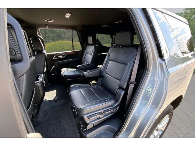 2025 GMC Yukon 4WD Denali