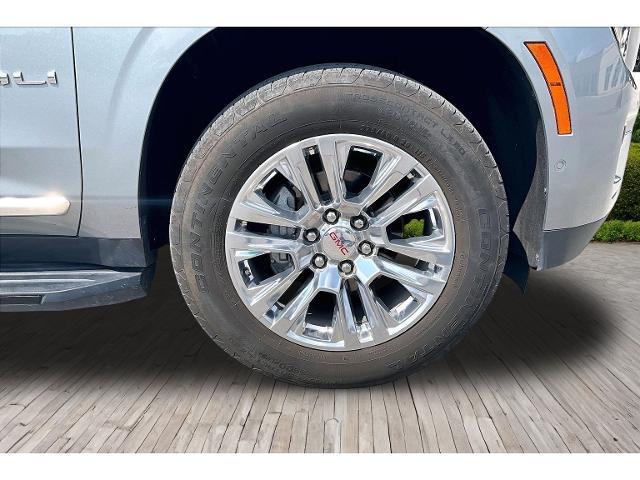 2025 GMC Yukon 4WD Denali