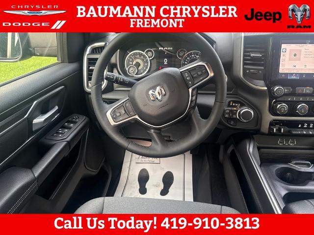 2025 Ram 1500 Big Horn Crew Cab 4x4 64 Box
