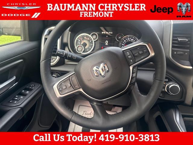 2025 Ram 1500 Big Horn Crew Cab 4x4 64 Box