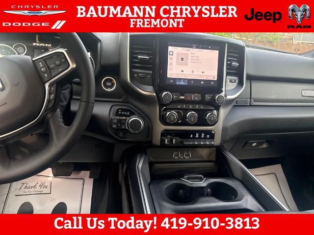 2025 Ram 1500 Big Horn Crew Cab 4x4 64 Box