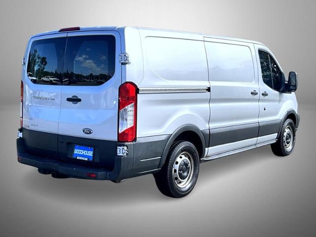 2017 Ford Transit 130 WB Low Roof Cargo