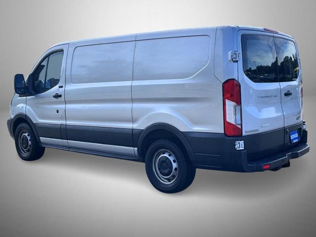 2017 Ford Transit 130 WB Low Roof Cargo