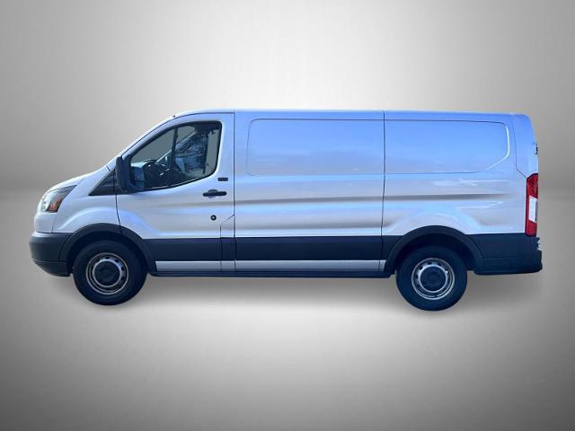 2017 Ford Transit 130 WB Low Roof Cargo