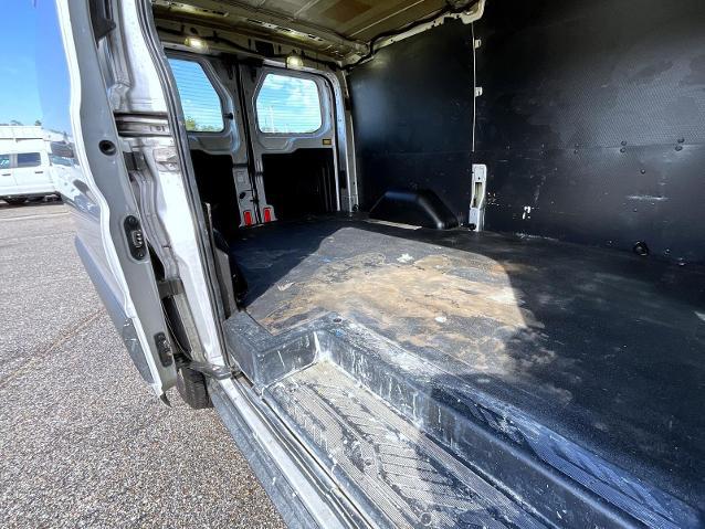 2017 Ford Transit 130 WB Low Roof Cargo