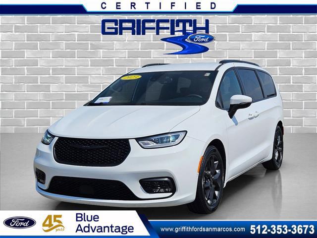 2023 Chrysler Pacifica Touring L for sale in San Marcos, TX