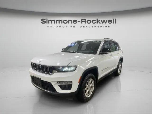 2023 Jeep Grand Cherokee Limited 4x4 for sale in Elmira, NY