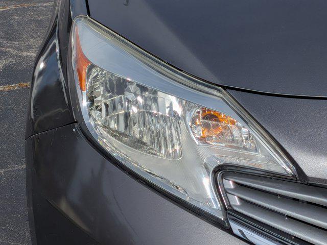 2016 Nissan Versa Note SV