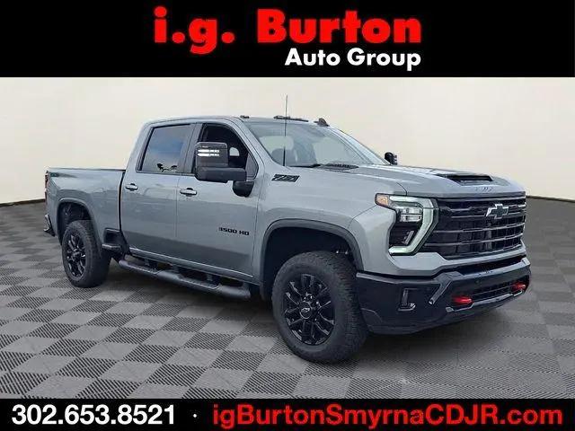 2025 Chevrolet Silverado 3500HD 4WD Crew Cab Standard Bed LT for sale in Smyrna, DE