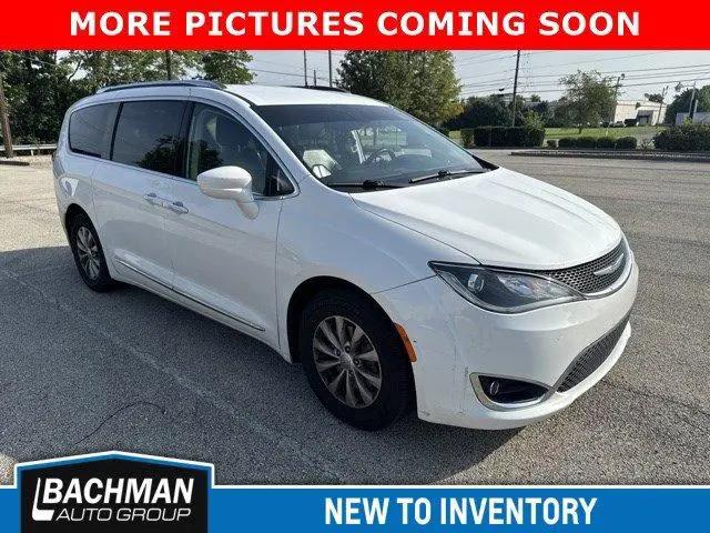 2018 Chrysler Pacifica Touring L for sale in Louisville, KY