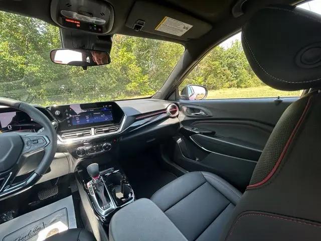 2026 Chevrolet Trax FWD 2RS