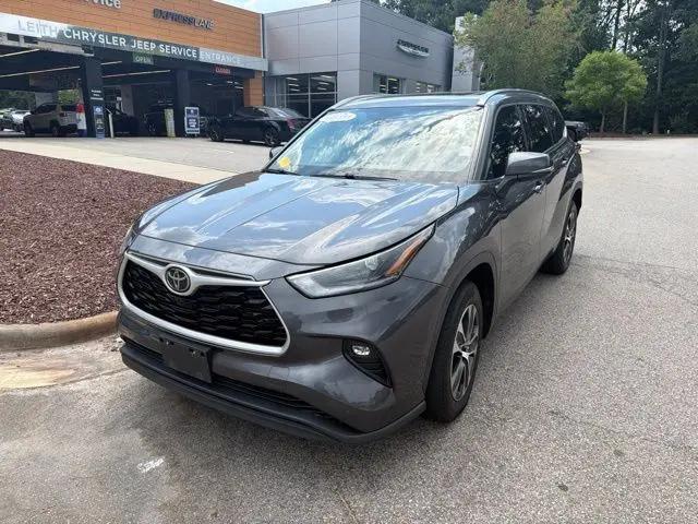 2021 Toyota Highlander XLE for sale in Raleigh, NC