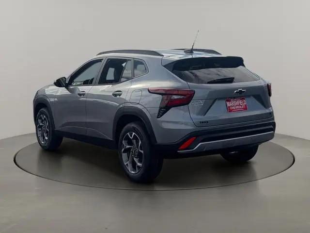 2026 Chevrolet Trax FWD LT