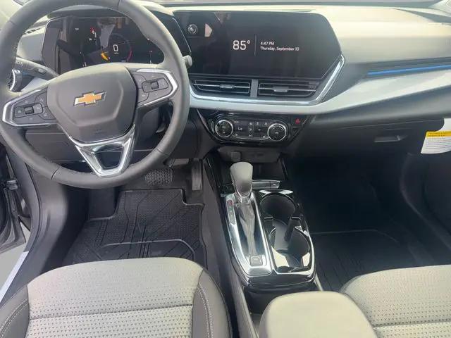 2026 Chevrolet Trax FWD LT