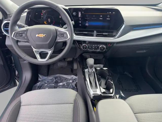 2026 Chevrolet Trax FWD LT