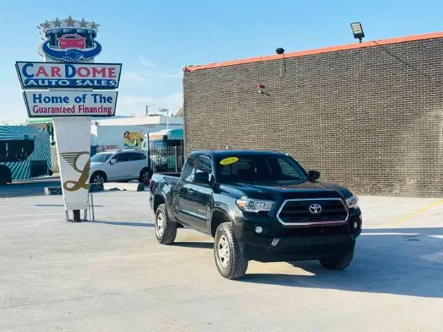 2016 Toyota Tacoma SR5 V6 for sale in Detroit, MI