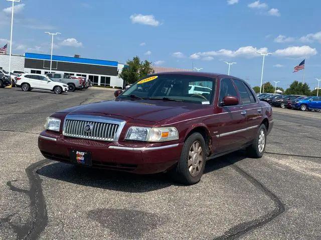 2005 Mercury Grand Marquis LS for sale in Flint, MI