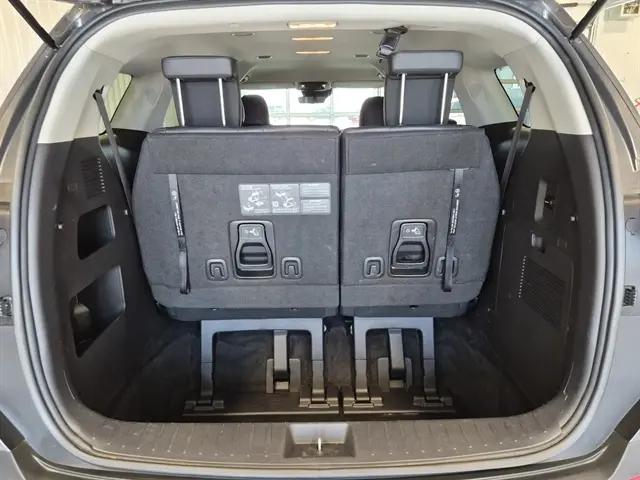 2025 Kia Carnival MPV LXS