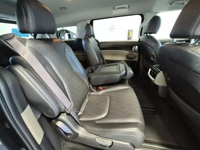 2025 Kia Carnival MPV LXS