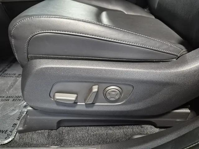 2025 Kia Carnival MPV LXS