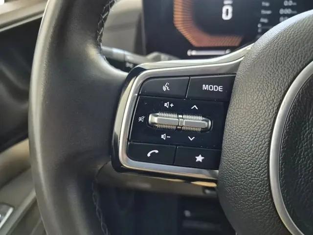 2025 Kia Carnival MPV LXS