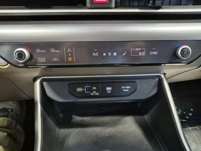 2025 Kia Carnival MPV LXS