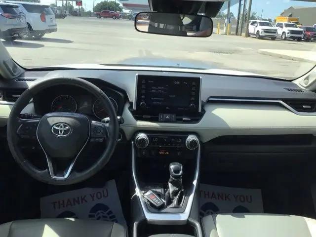 2019 Toyota RAV4 XLE Premium
