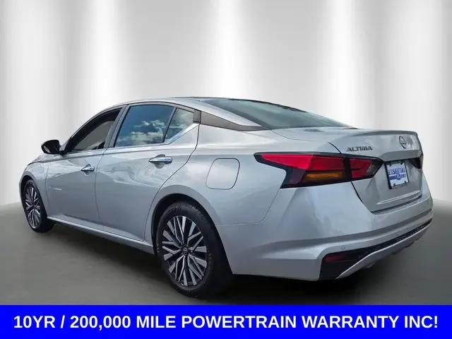 2024 Nissan Altima SV FWD