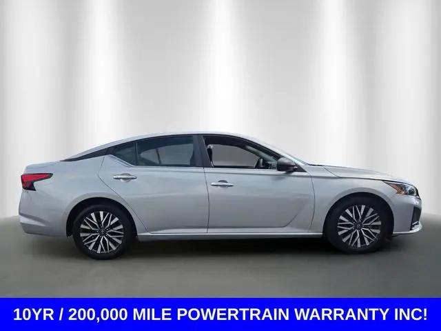 2024 Nissan Altima SV FWD