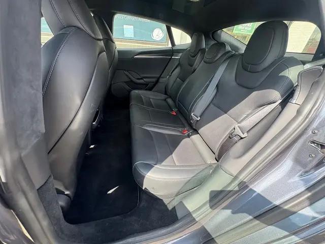 2022 Tesla Model S Plaid Tri Motor All-Wheel Drive